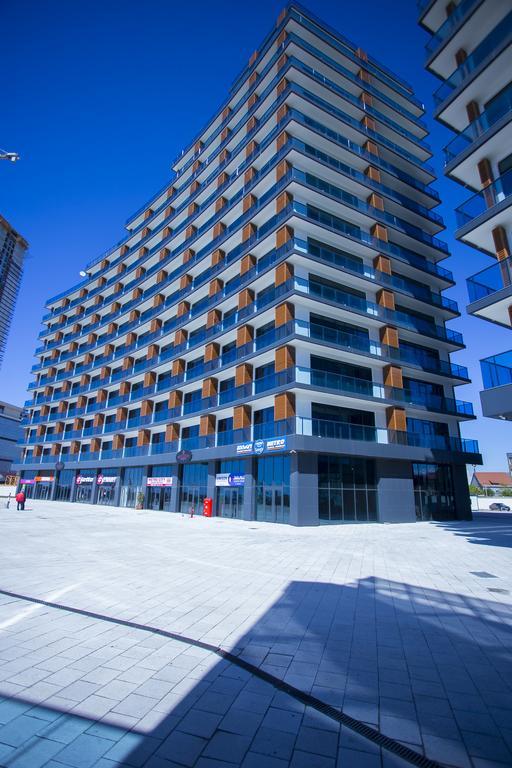 Euphoria Apartments Батуми Екстериор снимка